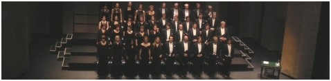 2008 Theater an der Wien. Die Konzertvereinigung Wiener Staatsopernchor mit dem Solistenquartett in der Mitte der ersten Reihe: Wilma Maller, Arina Holecek, Hakki Özpinar und Josef Stangl (Foto: Equiluz)